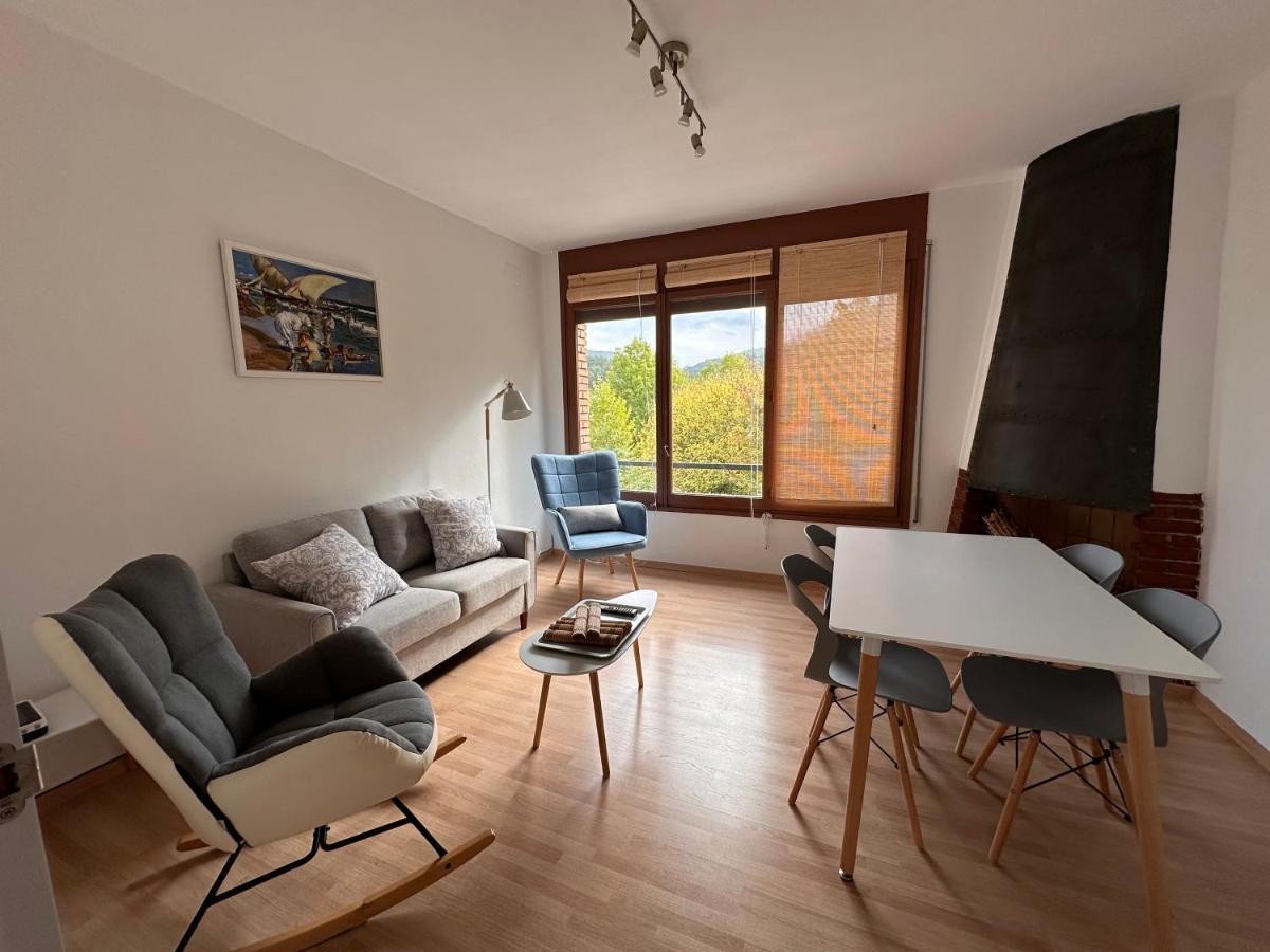 El Bressol De La Muntanya Apartamento Ripoll Exterior foto